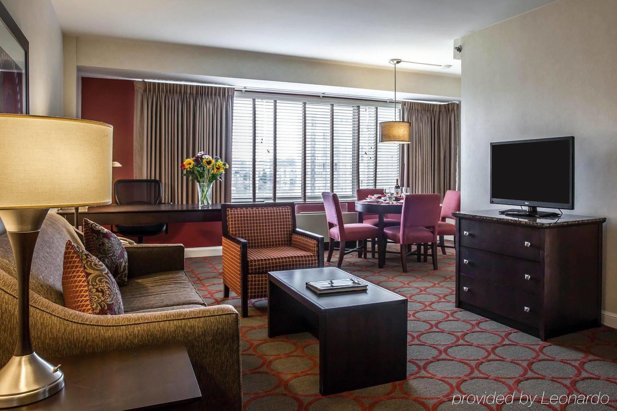 The Virginian Suites, Ascend Hotel Collection Arlington Luaran gambar