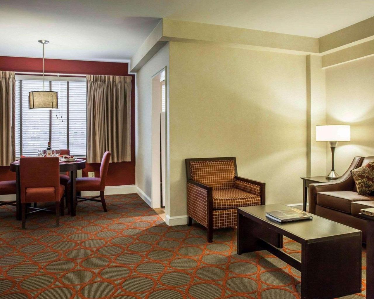 The Virginian Suites, Ascend Hotel Collection Arlington Luaran gambar