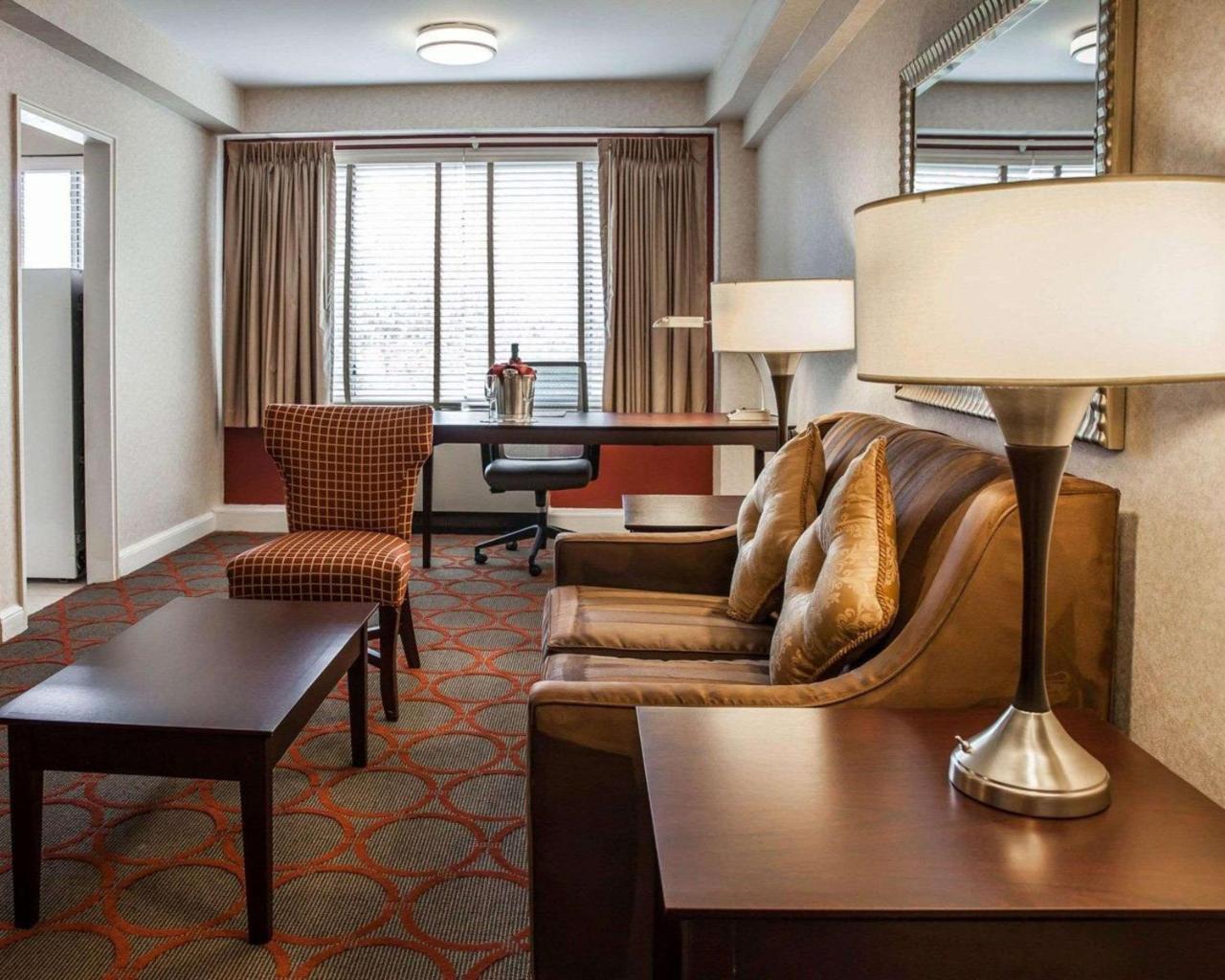 The Virginian Suites, Ascend Hotel Collection Arlington Luaran gambar